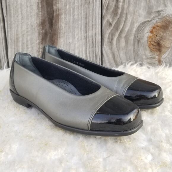 Square Toe Flats SAS Coco Size 6.5 Graphite Two Tone Grey Black Leather Cap Toe - Picture 3 of 14